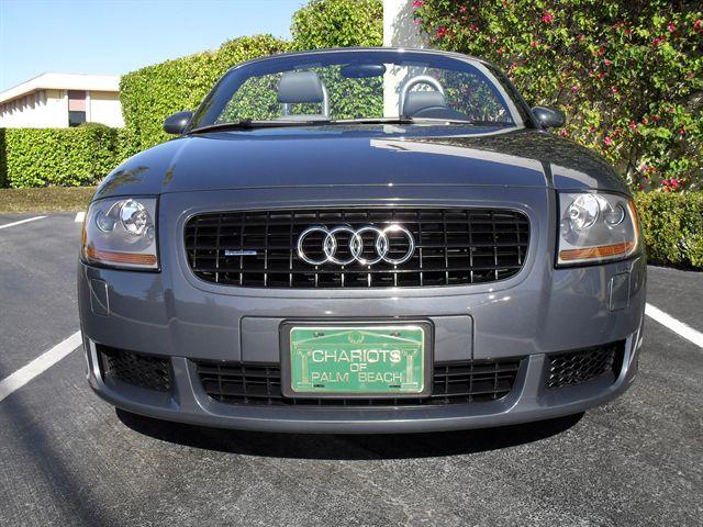 Audi TT 2004 photo 2