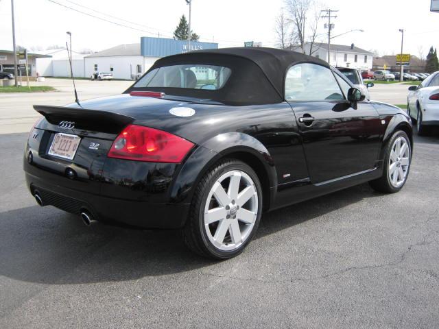 Audi TT 2004 photo 1