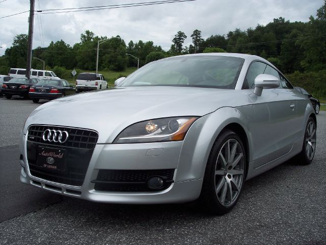 Audi TT 2008 photo 24