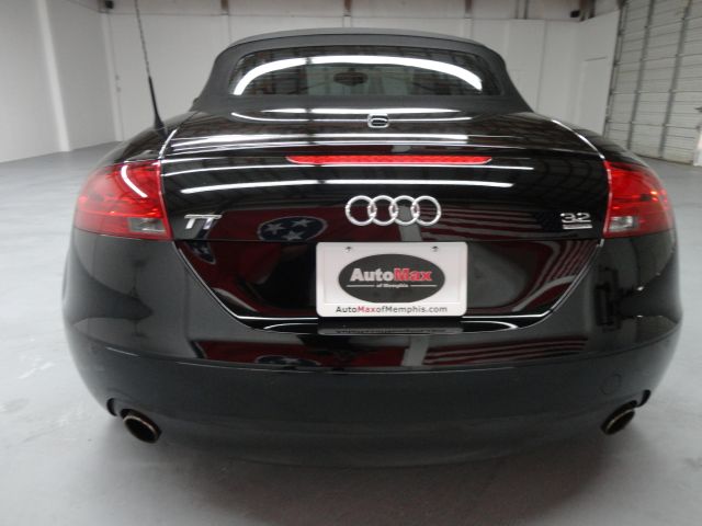 Audi TT 2008 photo 7