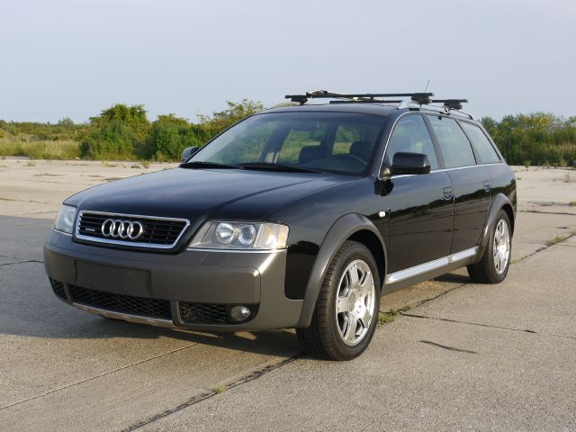 Audi allroad 2001 photo 1