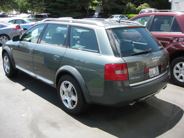 Audi allroad 2001 photo 4