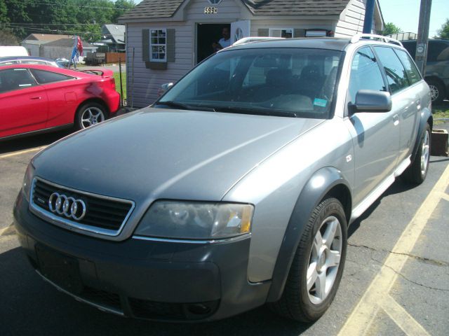 Audi allroad 2002 photo 2