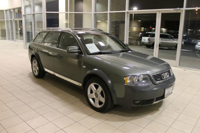 Audi allroad 2002 photo 4