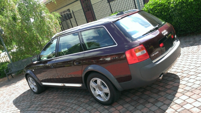 Audi allroad 2004 photo 1