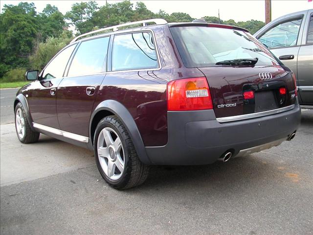 Audi allroad 2004 photo 5