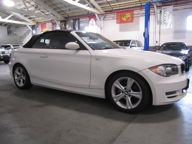 BMW 1 series 2008 photo 1