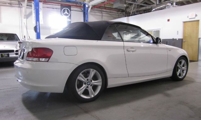 BMW 1 series 2008 photo 17