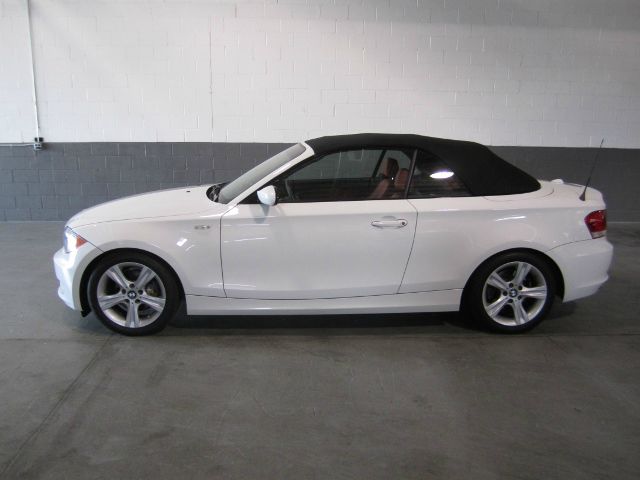 BMW 1 series 2008 photo 28