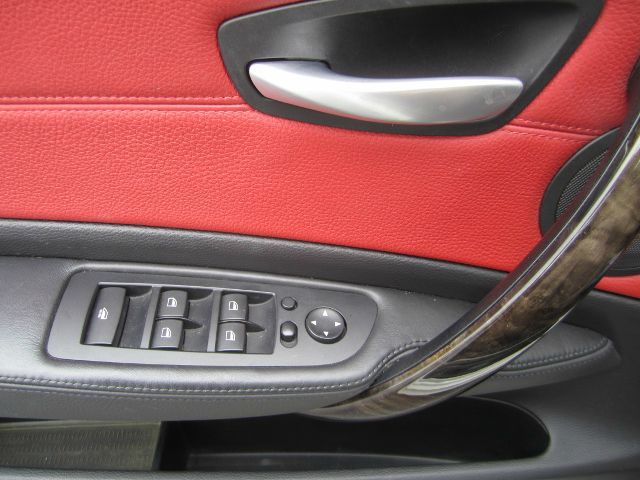 BMW 1 series 2008 photo 5