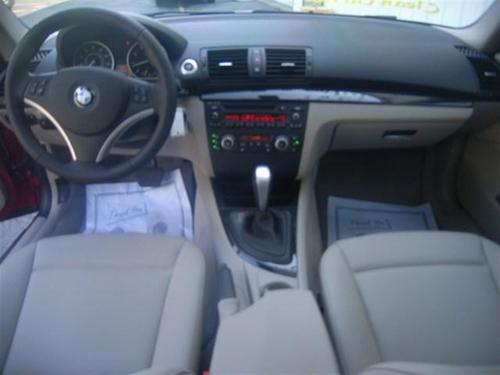 BMW 1 series 2010 photo 4