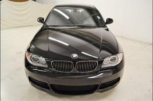 BMW 1 series 2010 photo 1