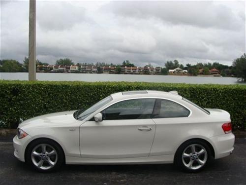 BMW 1 series 2010 photo 4