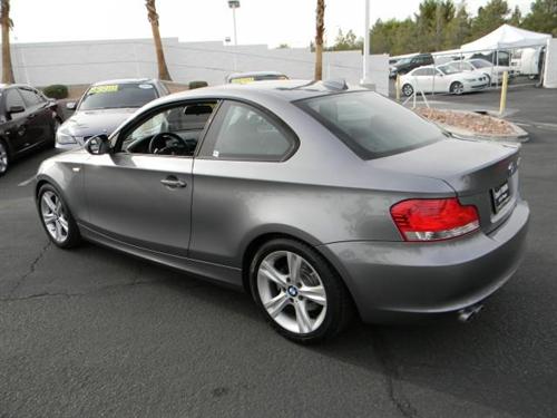 BMW 1 series 2010 photo 2