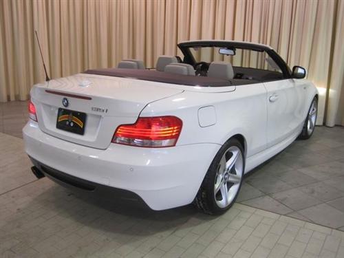 BMW 1 series 2010 photo 3