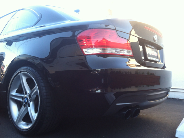 BMW 1 series 2011 photo 4