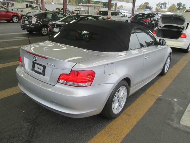 BMW 1 series 2011 photo 4