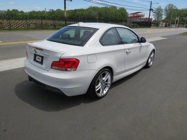 BMW 1 series 2012 photo 2