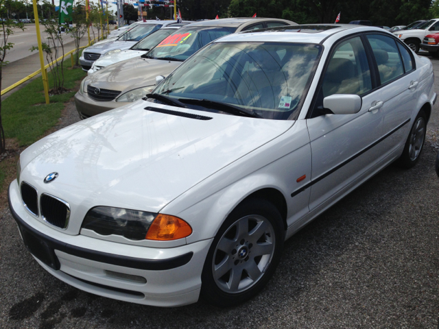 BMW 3-Series 2001 photo 8