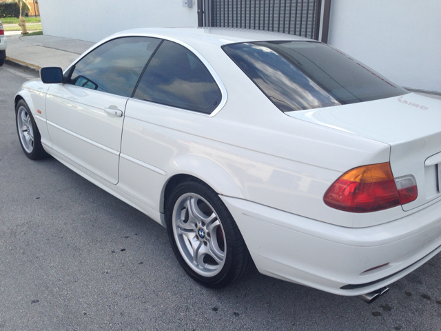 BMW 3-Series 2001 photo 4