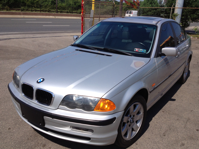 BMW 3-Series 2001 photo 4