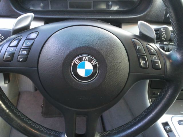 BMW 3-Series 2004 photo 1