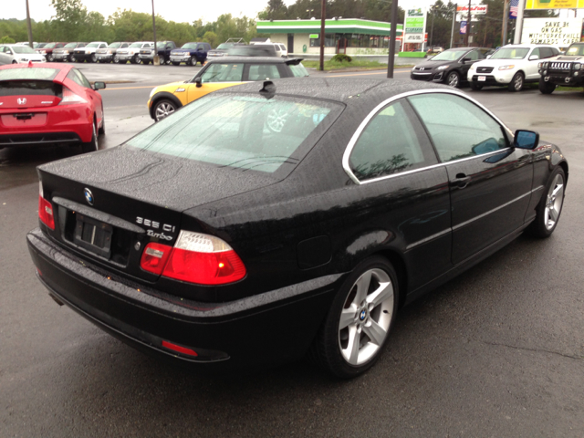 BMW 3-Series 2004 photo 19