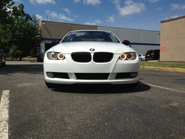 BMW 3-Series 2007 photo 2