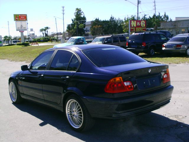 BMW 3 series 2000 photo 1