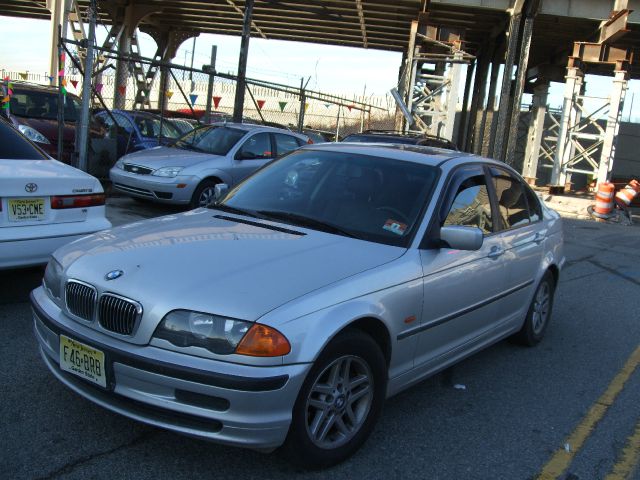 BMW 3 series 2000 photo 3