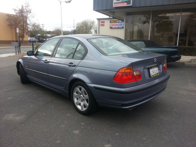 BMW 3 series 2001 photo 3