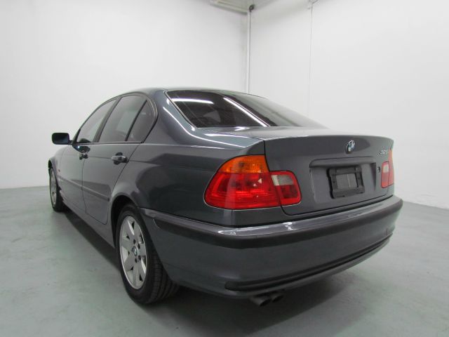 BMW 3 series 2001 photo 2