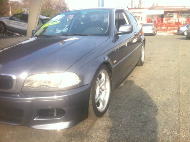 BMW 3 series 2002 photo 2