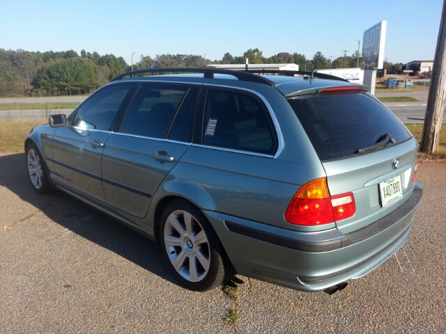 BMW 3 series 2002 photo 2