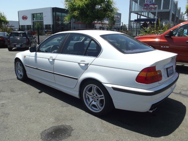 BMW 3 series 2002 photo 1