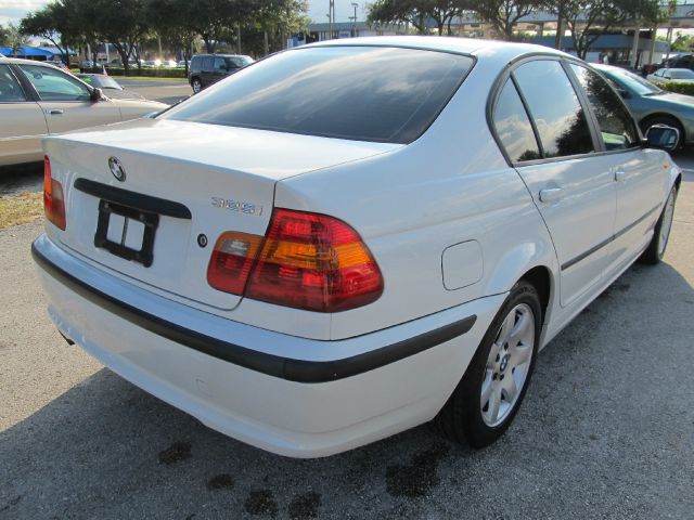 BMW 3 series 2003 photo 3