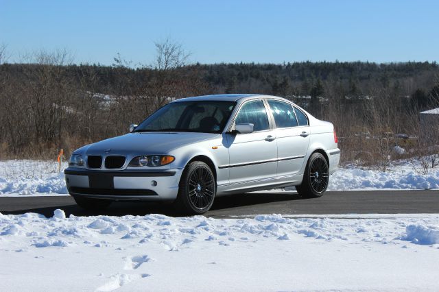 BMW 3 series 2004 photo 3