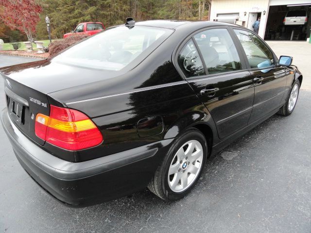 BMW 3 series 2004 photo 1