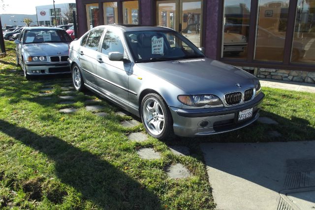 BMW 3 series 2004 photo 4