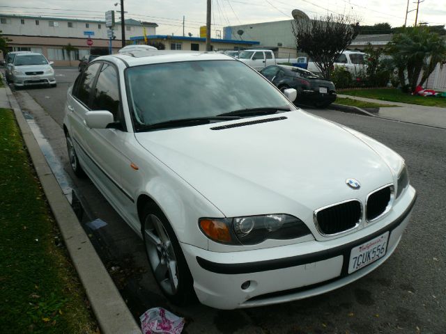 BMW 3 series 2004 photo 1