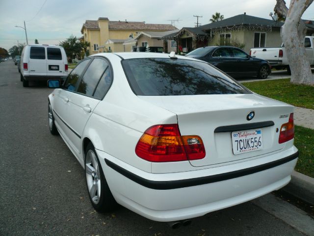 BMW 3 series 2004 photo 3