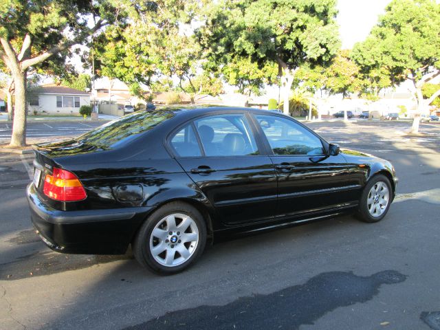 BMW 3 series STX XL XLT FX2 Lariat Sedan