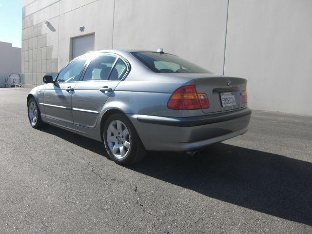 BMW 3 series 2005 photo 4