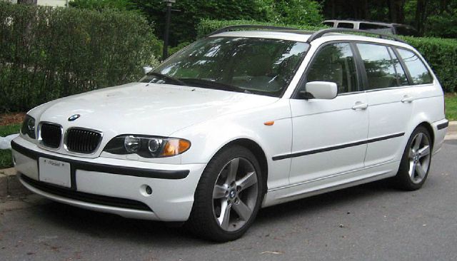 BMW 3 series 323i 4dr Sdn Sedan Wagon