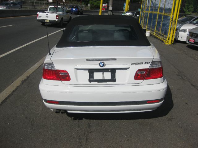 BMW 3 series 2005 photo 2