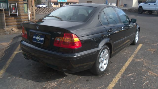 BMW 3 series 2005 photo 2