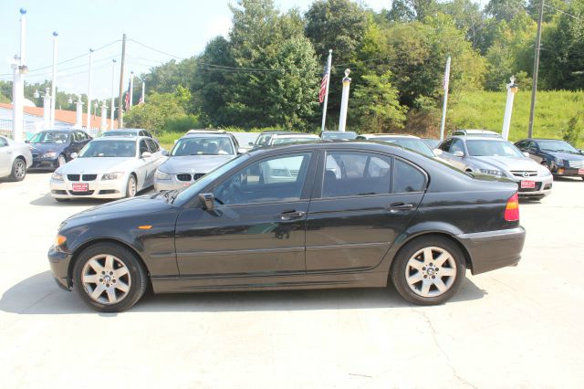 BMW 3 series 2005 photo 2