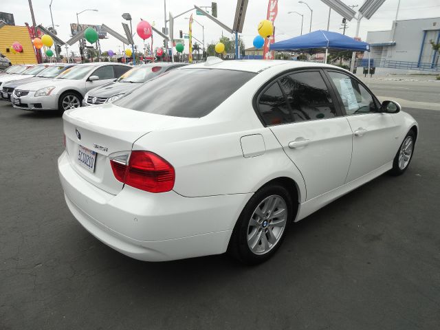 BMW 3 series 2006 photo 1