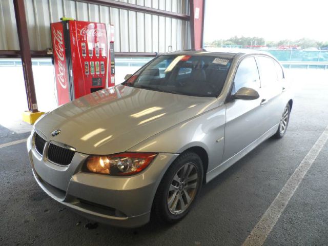 BMW 3 series 2006 photo 2