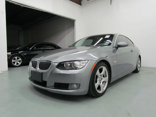 BMW 3 series 2008 photo 2